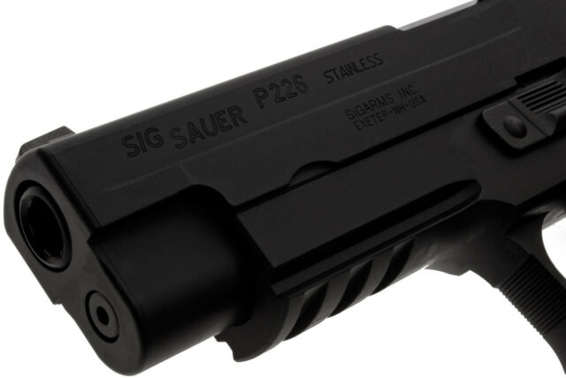 Sig Sauer P226 Railed -5581