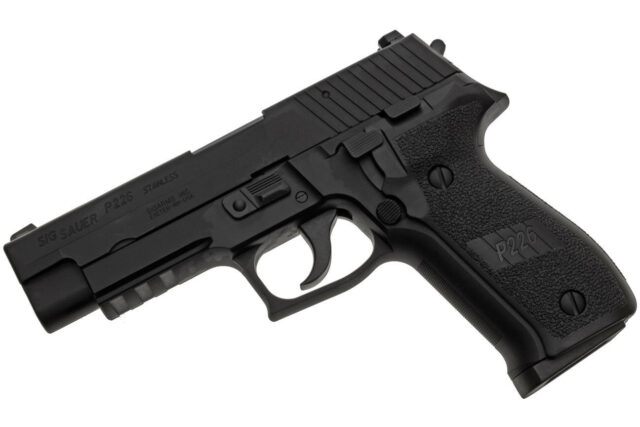 Sig Sauer P226 Railed -5578