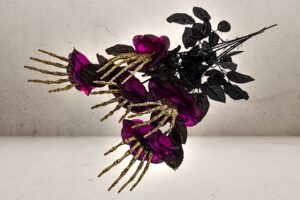 Black Skull Rose Buket-0