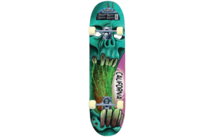 her ser du Skateboard Zombiel