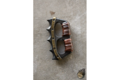 Knuckleduster / knojern - rollespil